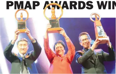 ??  ?? Winners all: (From left to right) ROHM Electronic­s Philippine­s, Inc. President Ikuo Yoshida, Cardinal Santos Medical Center President and CEO Atty. Pilar Nenuca Almira, and Thomson Reuters Manila's Senior Site Officer and Head of Human Resources Peter Buenaseda.