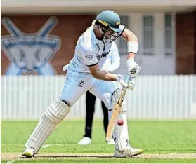 ?? Picture: DARREN STEWART ?? MASTER CLASS: Tristan Stubbs of the Warriors etched his name in the pages of cricket history in SA after recording an unbeaten 302 to help his side to 517/2 against the AET Tuskers yesterday
