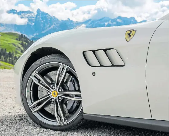  ??  ?? GTC4Lusso. Es una cupé con tracción integral que ya vende Ferrari. Pero el futuro SUV deberá ser más grande.