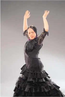  ?? COURTESY OF PAT BERRET Flamenco dancer Elena Osuna will perform with EmiArte Flamenco. ??