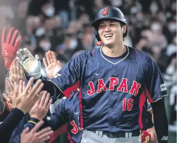  ?? ?? El japonés Shohei Ohtani, la figura más vendida del Clásico Mundial fue reconocido como el Jugador Más Valioso del grupo B.