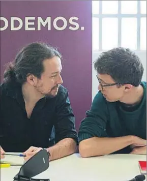  ?? EMILIA GUTIÉRREZ ?? Pablo Iglesias e Íñigo Errejón, ayer en el consejo ciudadano estatal