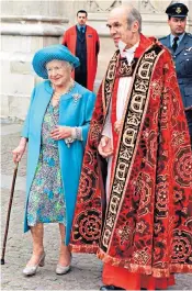  ??  ?? Harvey with the Queen Mother in 1999: he was on the commission that produced the report Faith in the City