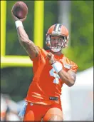 ?? David Dermer The Associated Press ?? First-year Browns quarterbac­k Deshaun Watson made the Pro Bowl in three of his first four NFL seasons with the Texans.