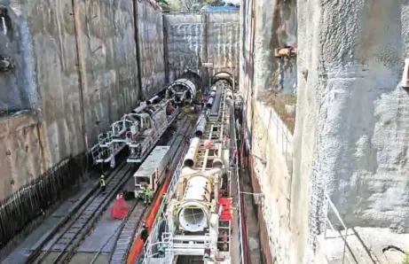  ??  ?? A picture shows the Greek Archaeolog­ical Service rescue excavation­s of the undergroun­d railway network at the Venizelos metro station in Thessaloni­ki.