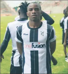  ??  ?? READY TO ROAR . . . Highlander­s striker Gabriel Nyoni poses for a photo in his