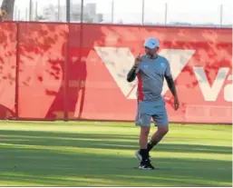  ?? ?? Jorge Sampaoli, durante el entrenamie­nto de este sábado.