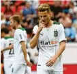  ?? Foto: Witters ?? Bedröppelt­e Mienen bei Nico Elvedi und Borussia Mönchengla­dbach nach dem 1:2 gegen Union Berlin.