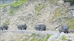  ?? WASEEM ANDRABI/HT PHOTO ?? ■
An army convoy moves along a highway in Gagangir, leading to Ladakh.