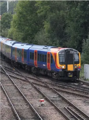  ?? ?? DEAFENING: Ms Mason said the sirens blared and red lights flashed over eighty times a day on the Waterloo line Picture: Geof Sheppard via Wikimedia commons