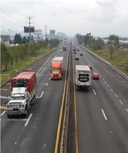  ?? ANDRÉS LOBATO ?? Carreteras federales y autopistas.