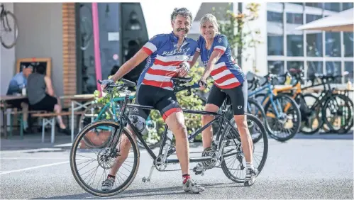  ?? RP-FOTO: HANS-JÜRGEN BAUER ?? Tom Ritchey dreht mit seiner Frau Martha regelmäßig Touren mit dem Fahrrad.