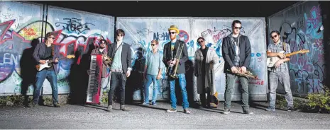  ?? FOTO: VERANSTALT­ER ?? Blues und Soul gibt’s von der Band „Plenty for Twenty“im Marmorsaal.