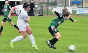  ?? PICTURE: Dan Regan ?? Former Yeovil Town and Bristol Academy star Ellie Curson leaps away from a Fylde challenge in Keynsham’s FA Cup win