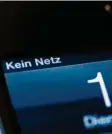  ?? Foto: dpa ?? In Rögling gibt es keinen Handyempfa­ng, kein 3G, kein LTE, nichts.