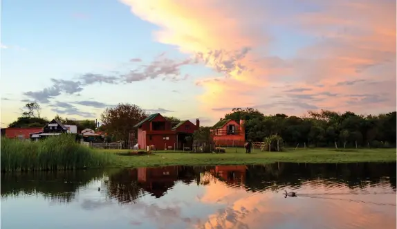  ??  ?? Las estancias rurales forman parte de las opciones que ofrece el turismo en Paraguay.