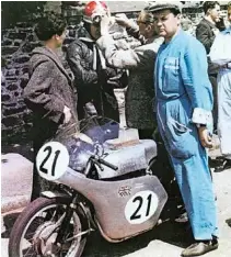 Photos Vintage MOTO GUZZI 750 V7 Sport - Mike Hailwood, Années 70, Article De Presse