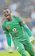  ??  ?? Kaizer Chiefs and Bafana Bafana goalkeeper Bruce Bvuma unfazed by ‘misleading stories’