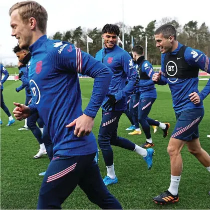  ?? PICTURE: EDDIE KEOGH/THE FA ?? Rallying cry: (From left) James Ward-Prowse, Tyrone Mings and Conor Coady in England training