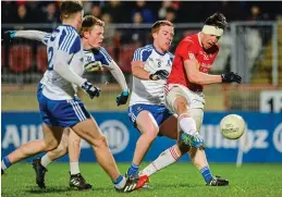  ??  ?? ON THE ATTACK: Tyrone’s Mattie Donnelly goes for goal in Healy Park