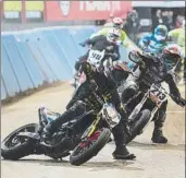  ?? FOTOS: PERE PUNTÍ ?? JD Beach reinó en la cita de dirt track en el Palau Sant Jordi. Tomó el relevo en el palmarés de Marc Márquez