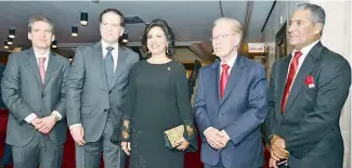  ??  ?? José Alfredo Corripio, Manuel Corripio, Margarita Cedeño de Fernández, José Luis Corripio Estrada y Niní Cáffaro.