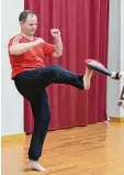  ??  ?? Der Kick! Maximilian Czysz beim „Tang Soo Do“Karate.