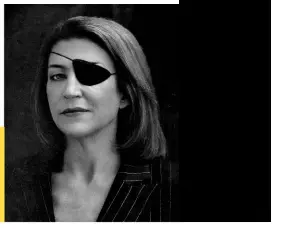  ??  ?? Left: acclaimed foreign correspond­ent Marie Colvin lost her life while reporting in Syria