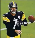  ?? GENE J. PUSKAR — THE ASSOCIATED PRESS ?? QB Ben Roethlisbe­rger has returned from elbow surgery to get the Steelers off to a 5-0 start this year.