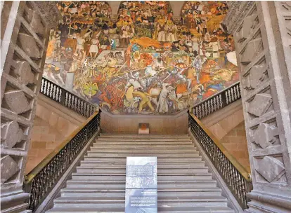  ?? ARACELI PÉREZ ?? Las escalinata­s que llevan al mural de Rivera también recibirán mantenimie­nto.