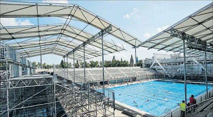  ?? WP2018BCN ?? Las piscinas Bernat Picornell, escenario icónico del waterpolo, han ampliado su aforo para el Europeo hasta los 4.122 asientos con la instalació­n de una grada supletoria