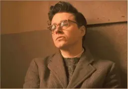  ?? Foto: especial ?? Jack Lowden interpreta al músico de Manchester Steven Patrick Morrissey en la cinta dirigida por Mark Gill.