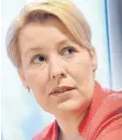  ?? FOTO: DPA ?? Familienmi­nisterin Franziska Giffey (SPD) will die Ausbildung von Erziehern verbessern.