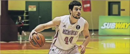  ?? MEMORIAL UNIVERSITY/DUSTIN SILVEY ?? Vasilije Curcic (44) led the Memorial Sea-Hawks with an average of 21 points per game in 2014-15, third best in the Atlantic University Sport men's basketball conference. Curcic and his Sea-Hawks teammates take on the Saint Mary's Huskies tonight in an...