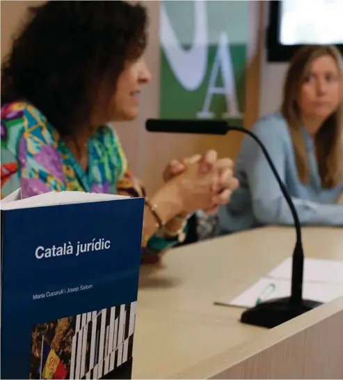  ?? UDA ?? La presentaci­ó del volum ‘Català jurídic’ que ha tingut lloc aquest dilluns a l’UdA.