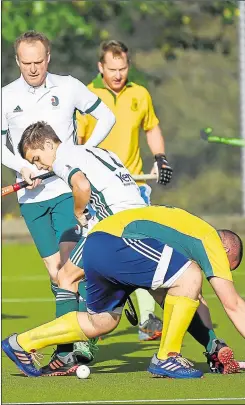  ?? Picture: Alan Langley FM20205273 ?? Canterbury Squires get in a tangle with Deal 2nds (yellow) on Saturday