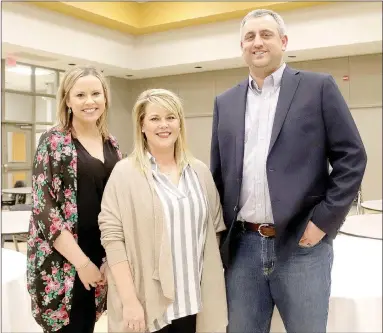  ?? PHOTOS BY LYNN KUTTER ENTERPRISE-LEADER ?? The following will serve as officers for Prairie Grove Chamber of Commerce in 2018: secretary/treasurer Ashley Taylor, (left), vice president Shannon Stearman and president Dale Reed. Board members are Larry Oelrich, Casie Ruland and Taryn Golden,...