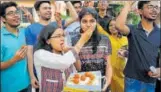  ?? AP DUBE/HT ?? Students of Class 12 celebrate in Patna.