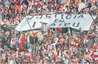  ??  ?? La esterilida­d de la democracia entre cuatro paredes está demostrada. El interés ciudadano es la única garantía del éxito.