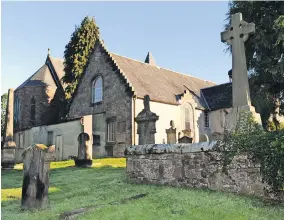  ?? ?? Sepulchral sculptures The graveyard at Kilbarchan West Church