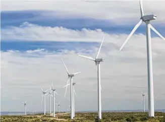  ?? CPS Energy ?? ERCOT says wind projects generated more than 107,000 gigawatt-hours of electricit­y last year, while solar generated 24,000. But the solar industry is growing rapidly.