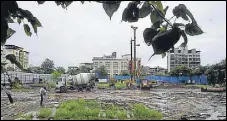  ?? HT PHOTO ?? The plot where the ₹149-cr eight storey sports-cum-commercial complex will come up in Vashi.