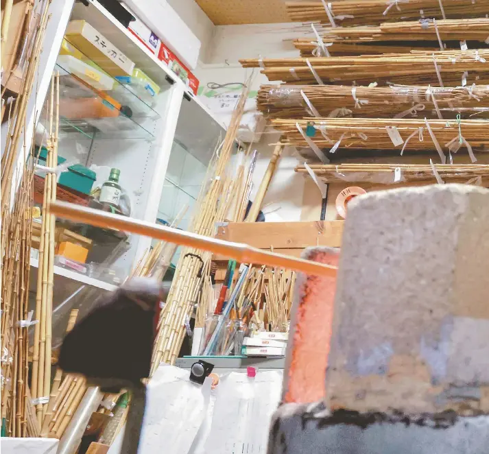 Craft of traditiona­l Edo wazao fishing rods preserved in Tokyo | The ...