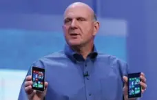  ?? JUSTIN SULLIVAN/GETTY IMAGES ?? Steve Ballmer, former CEO of Microsoft, said he and Bill Gates “drifted apart” after a disagreeme­nt over the making of handsets and tablets.