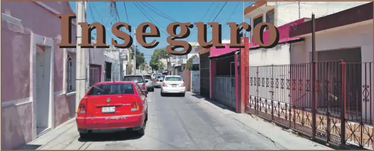  ??  ?? Vecinos del Barrio de Santa Ana, Campeche; aseguraron que el índice delictivo es cada vez mayor, pues los amigos de lo ajeno se han apoderado del lugar y arremeten a toda hora