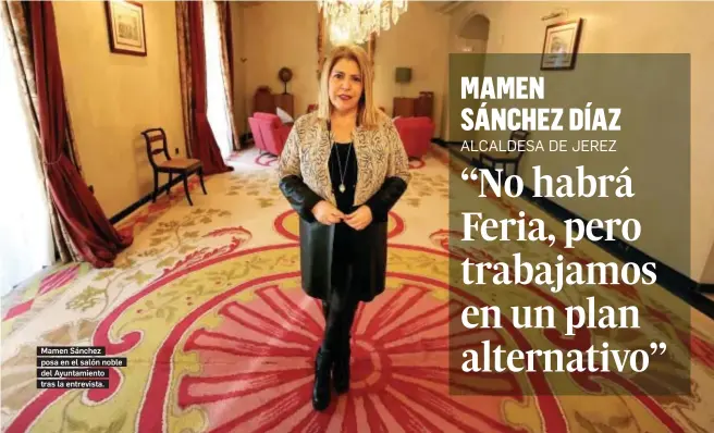  ?? PASCUAL ?? Mamen Sánchez posa en el salón noble del Ayuntamien­to tras la entrevista.