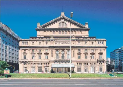  ?? ?? En el ballet del Teatro Colón denuncian precarizac­ión laboral.