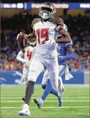  ?? GREGORY SHAMUS / GETTY IMAGES ?? Breshad Perriman could be a key target Sunday against the Falcons with one of the top Tampa Bay receivers out, and another one hobbled.