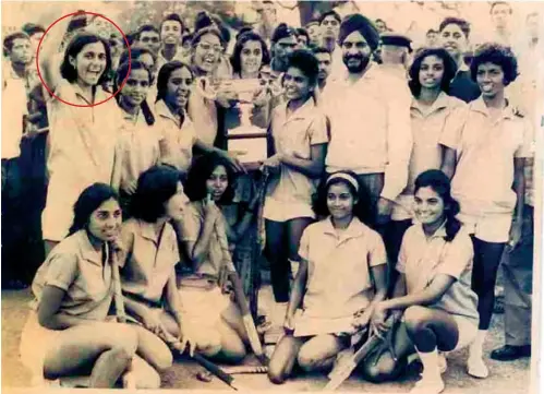  ??  ?? Above: Premji just after her return from the US in 1970; A triumphant Bombay University hockey team in 1966 ( Premji is at extreme left in top row)