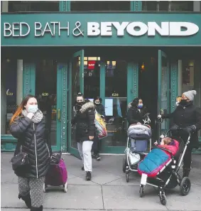  ?? CARLO ALLEGRI / REUTERS ?? Retailer Bed Bath & Beyond is among the latest targets of Reddit forum WallStreet­Bets, which aims to drive up beleaguere­d stocks — and drive short-selling hedge funds broke.